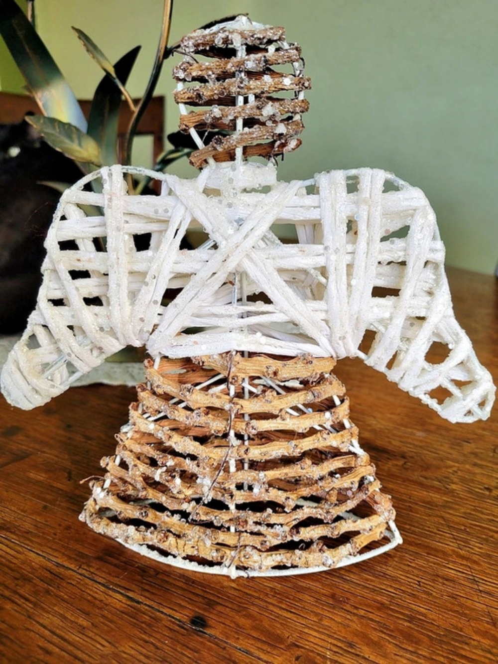 Handmade Angel Holiday Decor Twine & Twigs 9x9